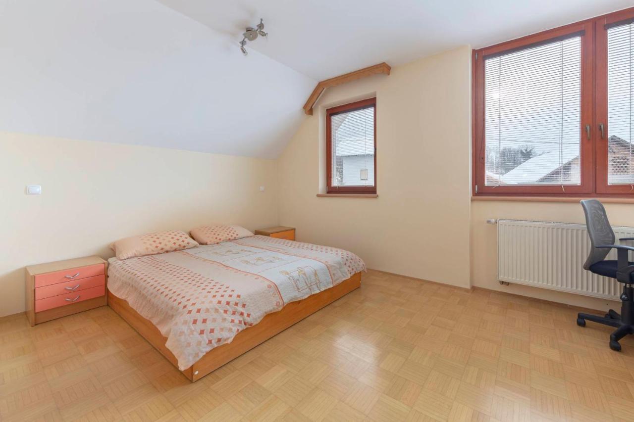 Apartma Ana Preserje  Dış mekan fotoğraf