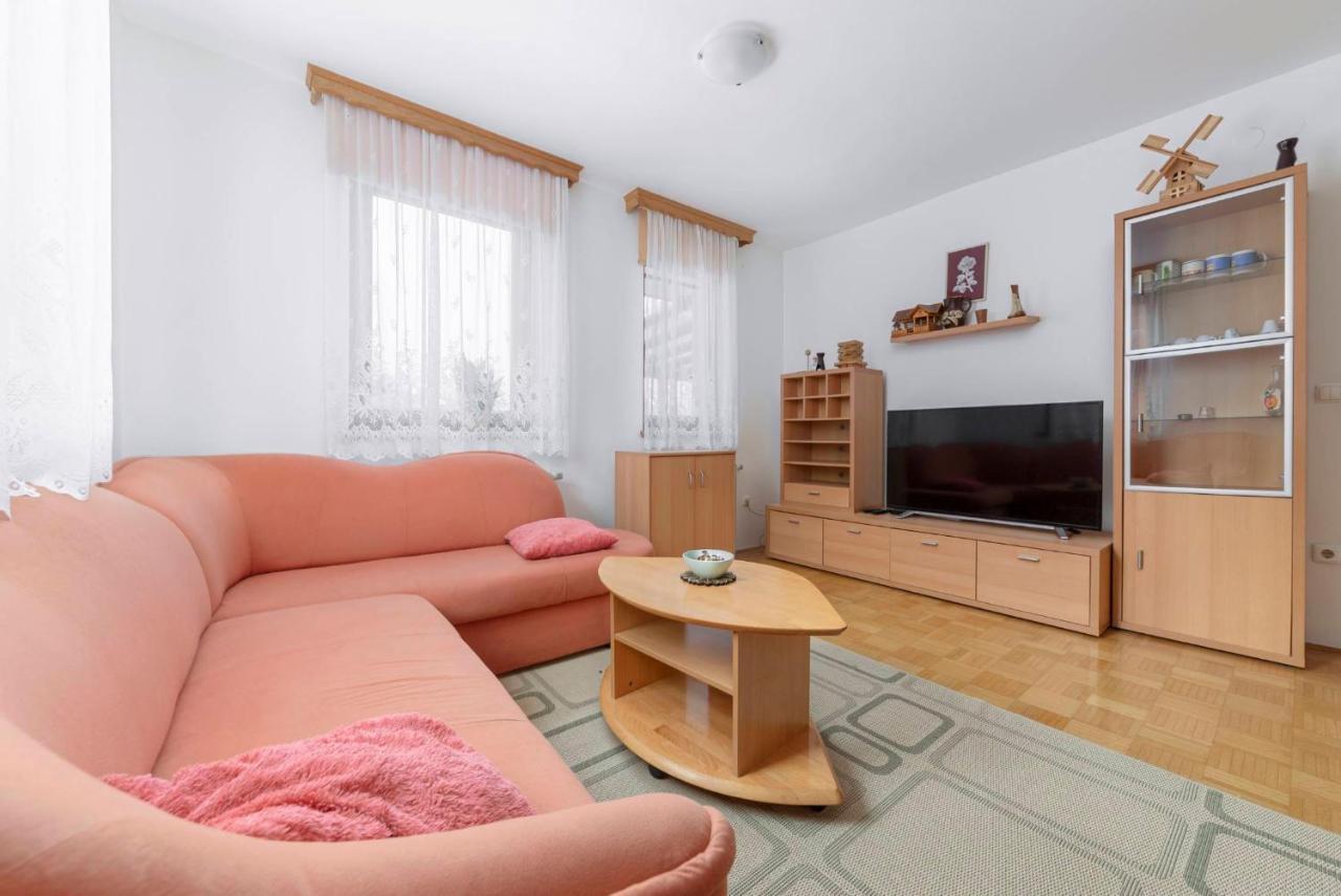 Apartma Ana Preserje  Dış mekan fotoğraf